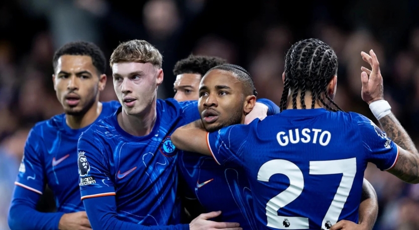 Chelsea đang nắm trong tay lợi thế sau trận lượt đi.
