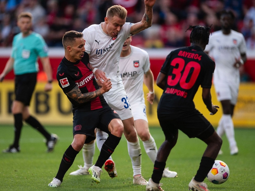 Bayer Leverkusen rất cần điểm để bám đuổi Bayern Munich (Ảnh: Bundesliga)