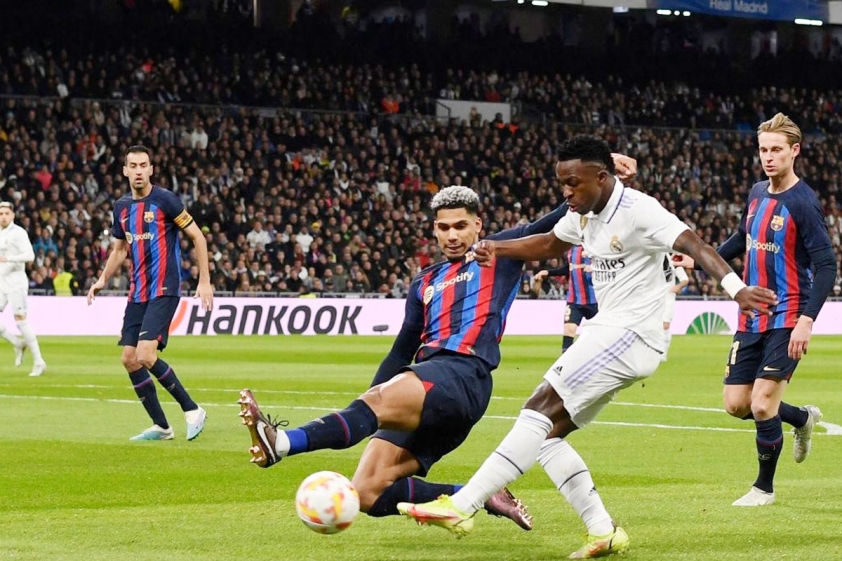 Sao Barca chỉ ra điểm nguy hiểm nhất của Real Madrid