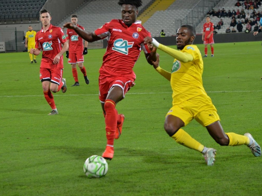 Lens và Boulogne sẽ gặp mặt nhau sau 6 năm (Ảnh: Ligue 1)