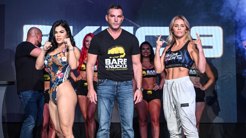 Mỹ nhân đẹp nhất làng võ thượng đài trở lại, chủ tịch UFC tiếc đỏ mắt vì tuột