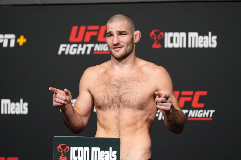 UFC Fight Night: “Tarzan” Sean Strickland đối đầu với “Kẻ vô danh” Abusupiyan Magomedov 296852