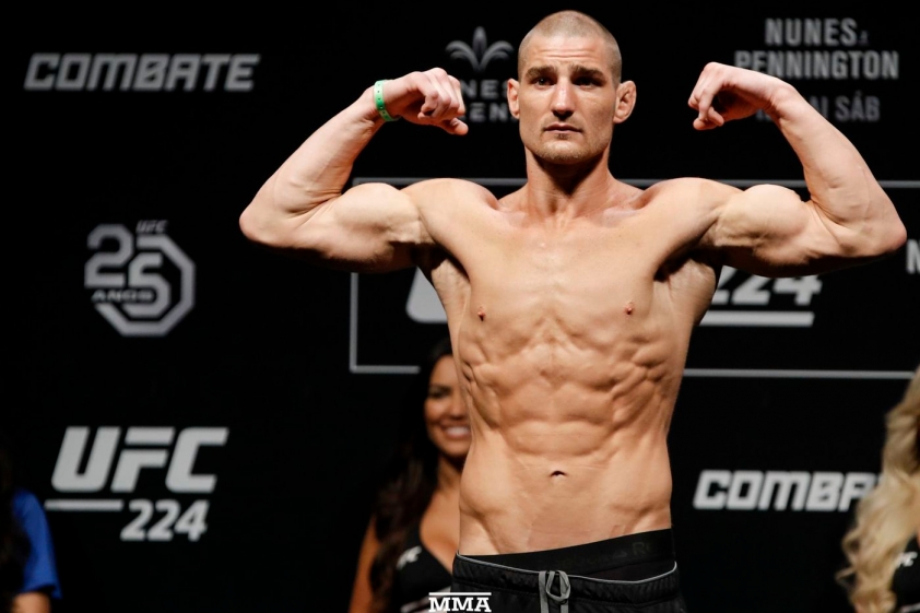 Kết quả UFC on ESPN 48: “Tarzan điên” Sean Strickland hạ knock-out Abus Magomedov, giành chiến thắng thứ 6 liên tiếp 298551
