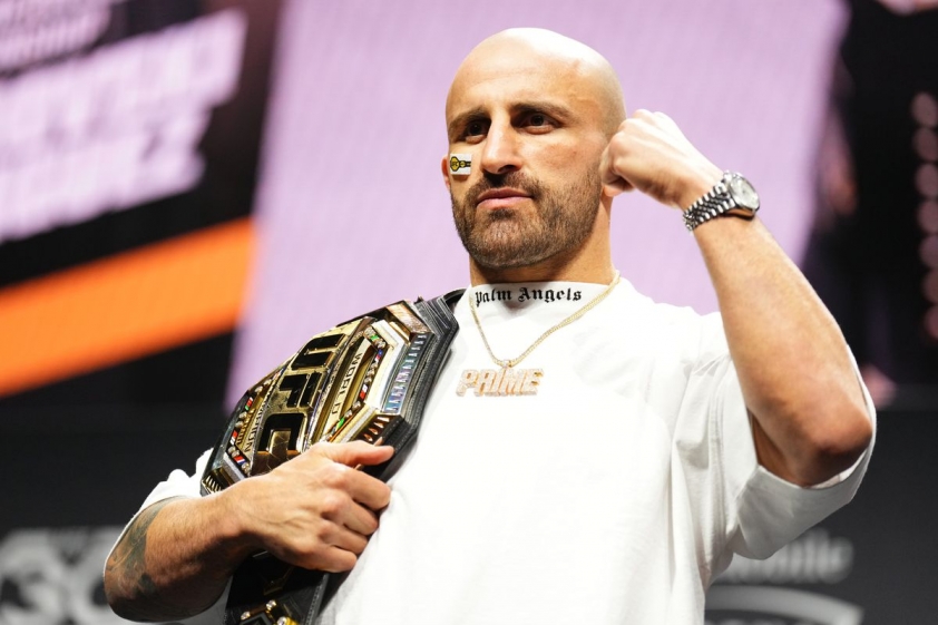 UFC 290: Alexander Volkanovski “Đại đế” tiếp tục thống trị hạng lông 301120