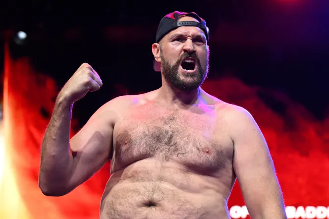 tyson-fury-reacts-tyson-fury-877101145