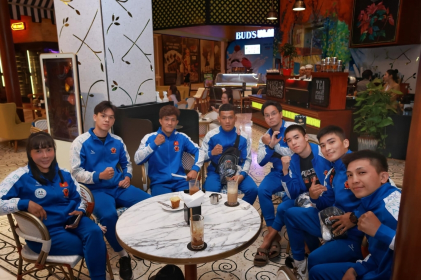 Học trò của Nguyễn Trần Duy Nhất khuấy đảo sự kiện MMA AFC 30 411405