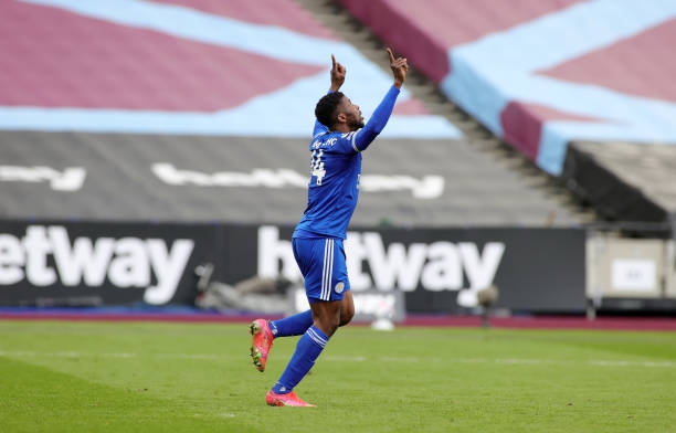 Trực tiếp West Ham 3-2 Leicester: Lingard lập cú đúp 35548