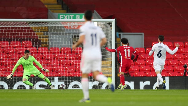 Trực tiếp Liverpool 0-0 Real Madrid: Tốc độ cao 36704