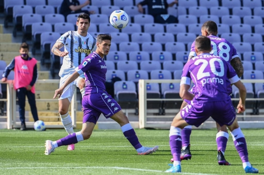 Pha làm bàn đẳng cấp của số 9 bên phía Juventus