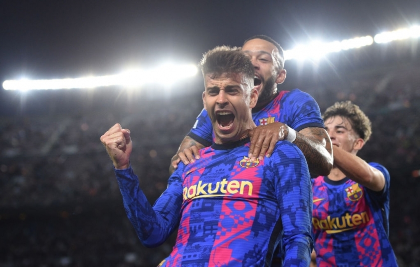 Pique ghi bàn thắng duy nhất cho Barca. Ảnh: Getty
