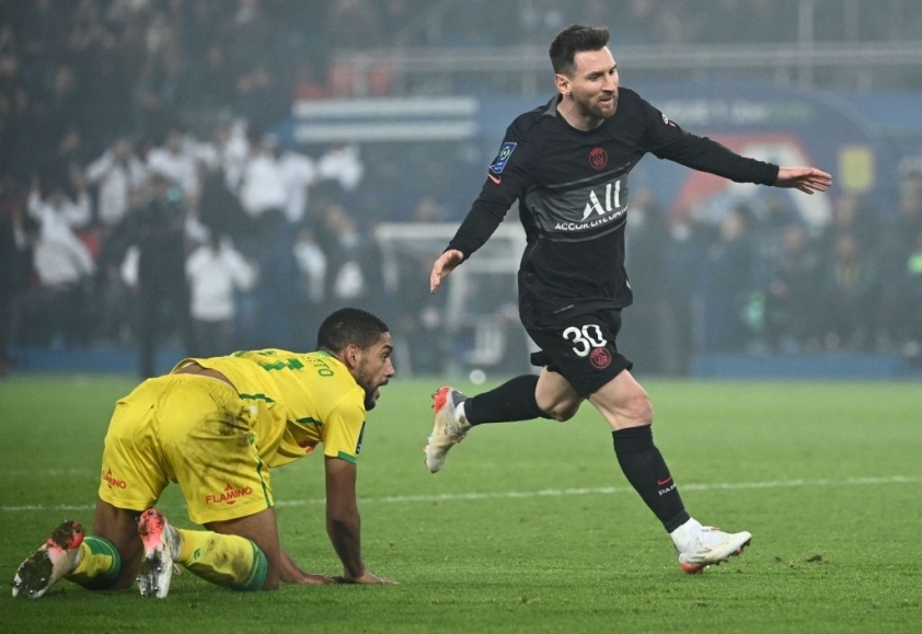 El Pulga ghi bàn thắng đầu tiên tại Ligue 1. Ảnh: Getty