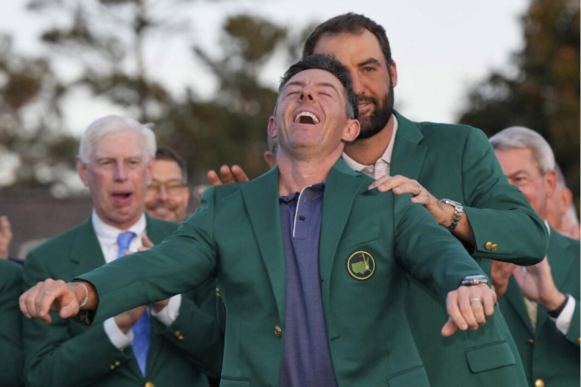 Xin chào huyền thoại thứ 6 của làng golf: Rory McIlroy-621226