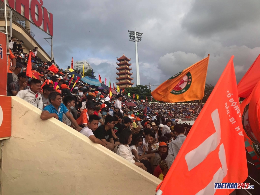 Trực tiếp Bình Định 0-0 Viettel: Hồ Tấn Tài đá chính 35459