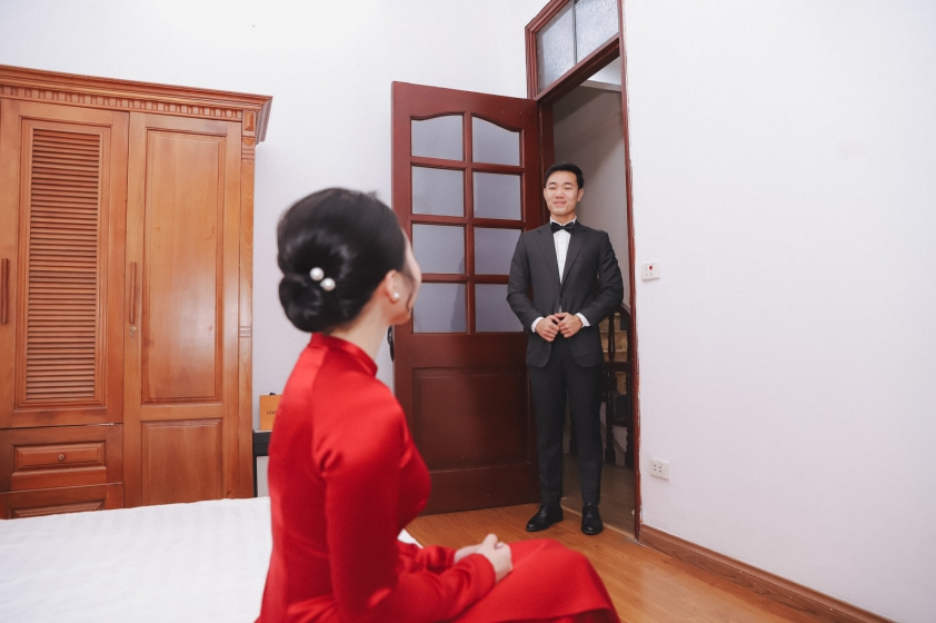 Xuân Trường hôn Nhuệ Giang đầy tình cảm 36965