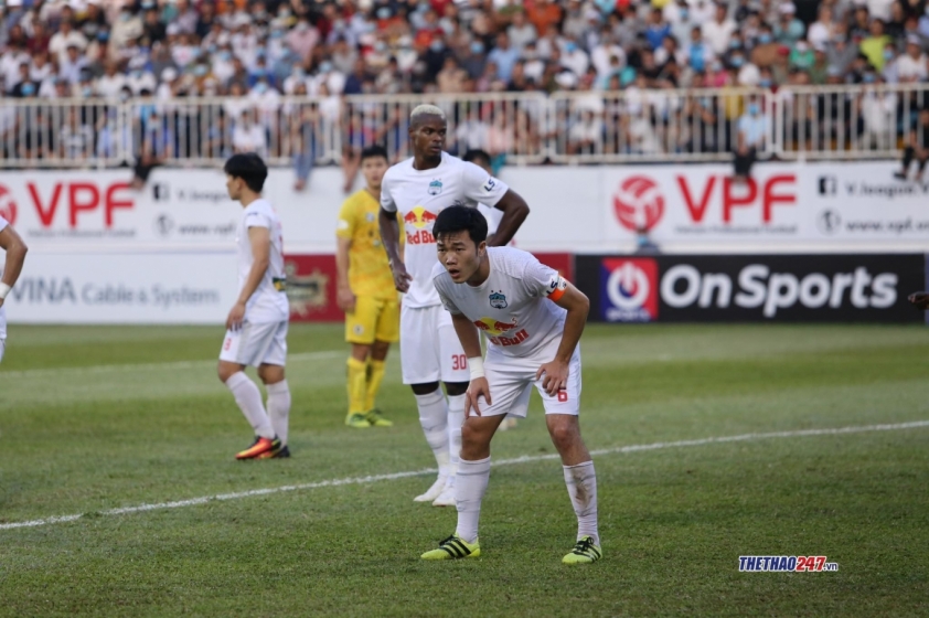 Bảng xếp hạng V-League 2021 vòng 11: HAGL thị uy sức mạnh? 39423