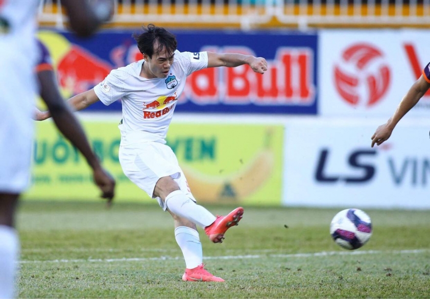 Trực tiếp HAGL 2-2 Bình Dương: Công Phượng bỏ lỡ siêu phẩm 41547