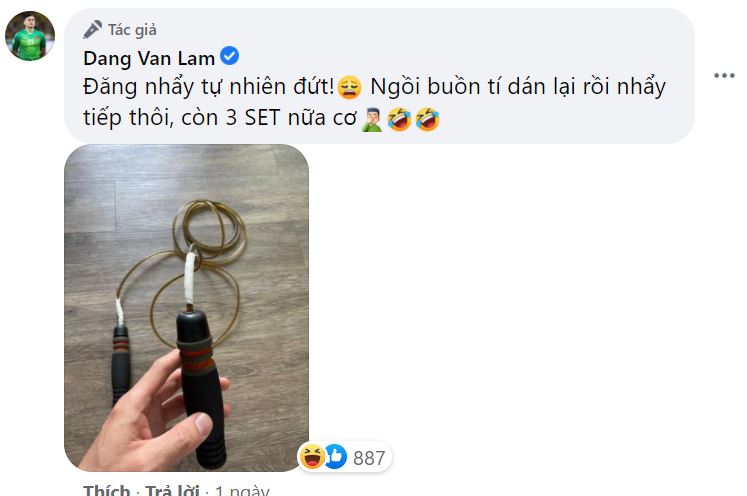Văn Lâm tiết lộ 'người bạn đặc biệt' đồng hành từ Lào đến Nhật Bản 57939