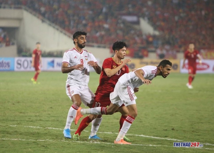 truc-tiep-uae-vs-an-do-kinh-dich-cua-dt-viet-nam-xuat-tran1616988344