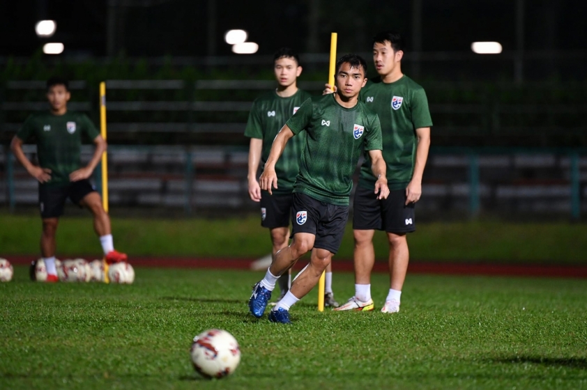 Lịch thi đấu bóng đá hôm nay 11/12: Sôi động AFF Cup 94576