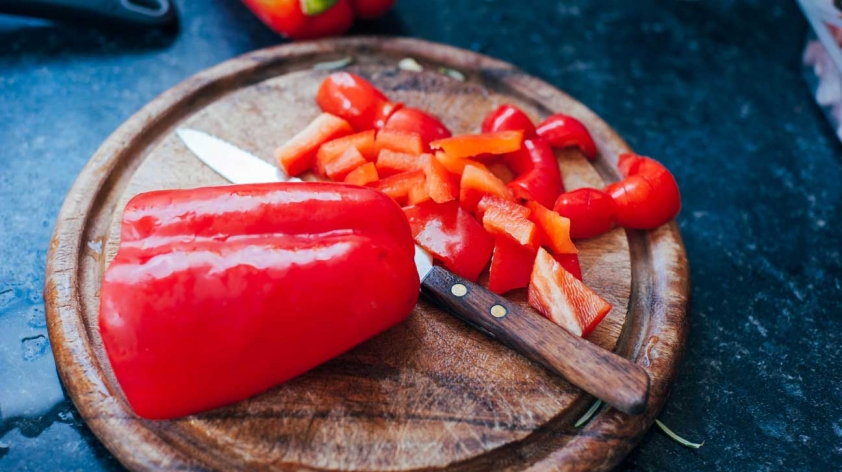 best-low-carb-vegetables-1296x728-feature