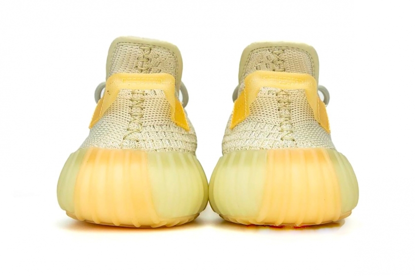 https___hypebeast.com_image_2021_04_adidas-yeezy-boost-350-v2-light-release-date-0006