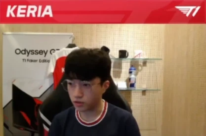 LMHT: Keria hóa ra là fan cuồng của Messi, mặc cả áo đấu của PSG livestream 68702