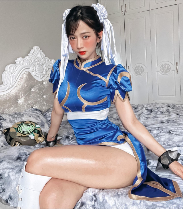 le-bong-bi-che-lam-mat-ban-sac-dan-toc-vi-mac-ao-dai-khong-noi-y-5