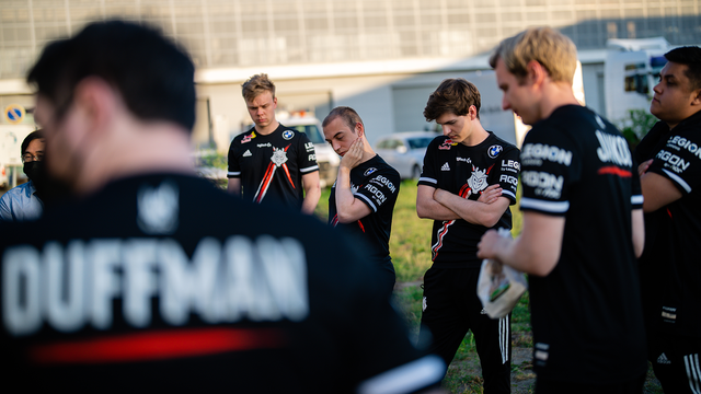 lmht-mad-lions-cao-buoc-g2-esports-ve-hanh-vi-di-dem-voi-tuyen-thu-2