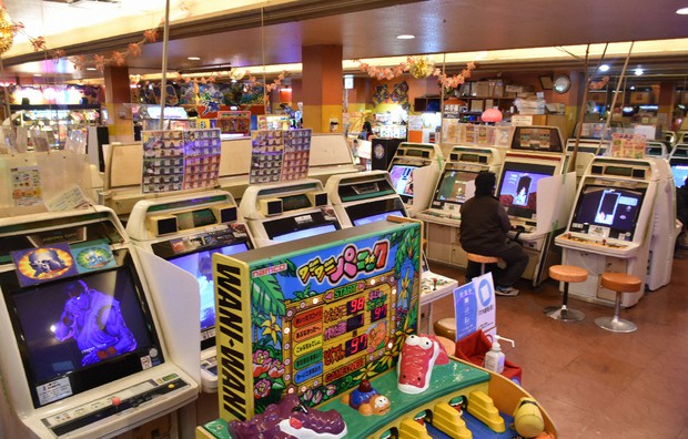 Hàng chục nghìn game thủ Nhật Bản tập trung 'đưa tiễn' gaming center 28 năm tuổi 77409