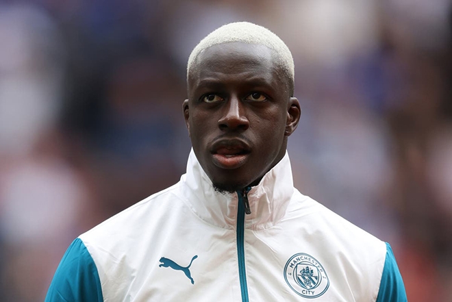 FIFA 22 xóa cầu thủ Manchester City bị cáo buộc vì hành vi hiếp dâm 78494