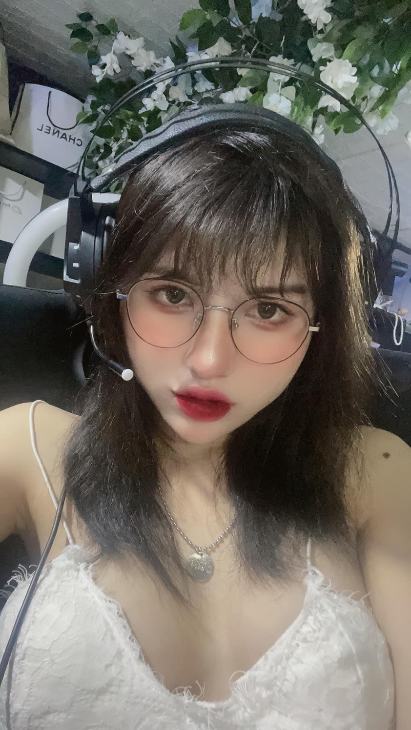 Ngắm nhan sắc 10 nữ streamer đang dẫn đầu cuộc thi Miss Creator 84093