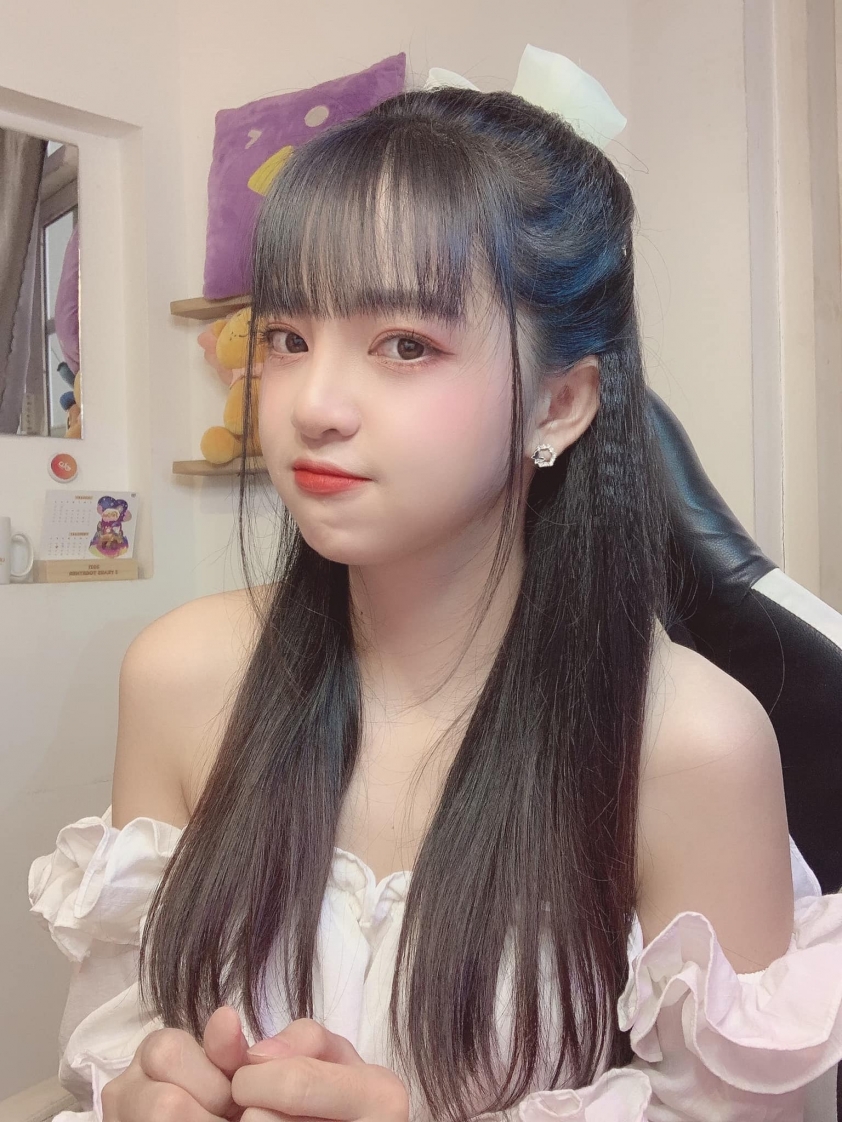 Ngắm nhan sắc 10 nữ streamer đang dẫn đầu cuộc thi Miss Creator 84110