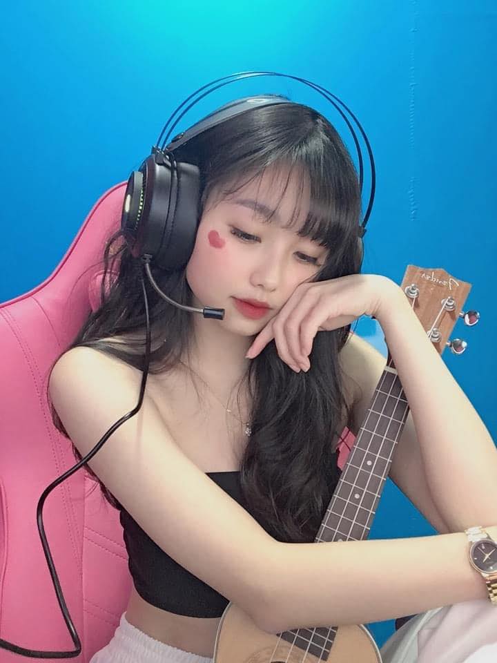 Ngắm nhan sắc 10 nữ streamer đang dẫn đầu cuộc thi Miss Creator 84120