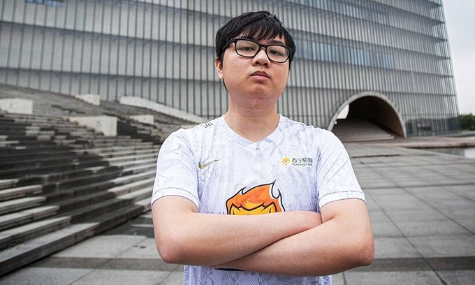 Lịch thi đấu NEST 2021: giải đấu cuối cùng của SofM trong màu áo Suning 1