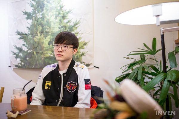 Faker đưa ra 10 tiêu chí để trở thành một tuyển thủ chuyên nghiệp thành công 93862