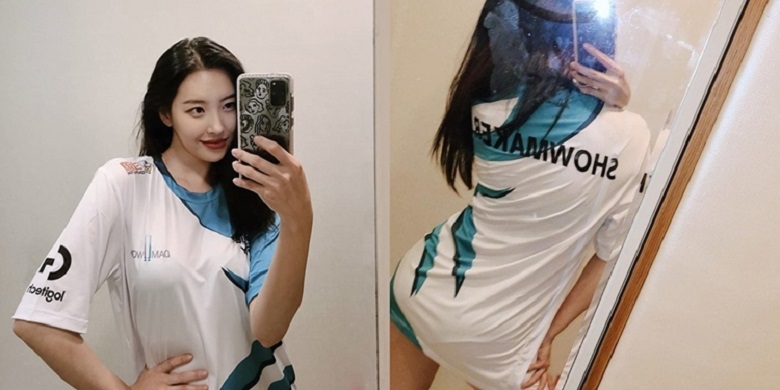 Nữ hoàng gợi cảm của KPOP cosplay Jinx trong show ca nhạc của đài KBS 97366