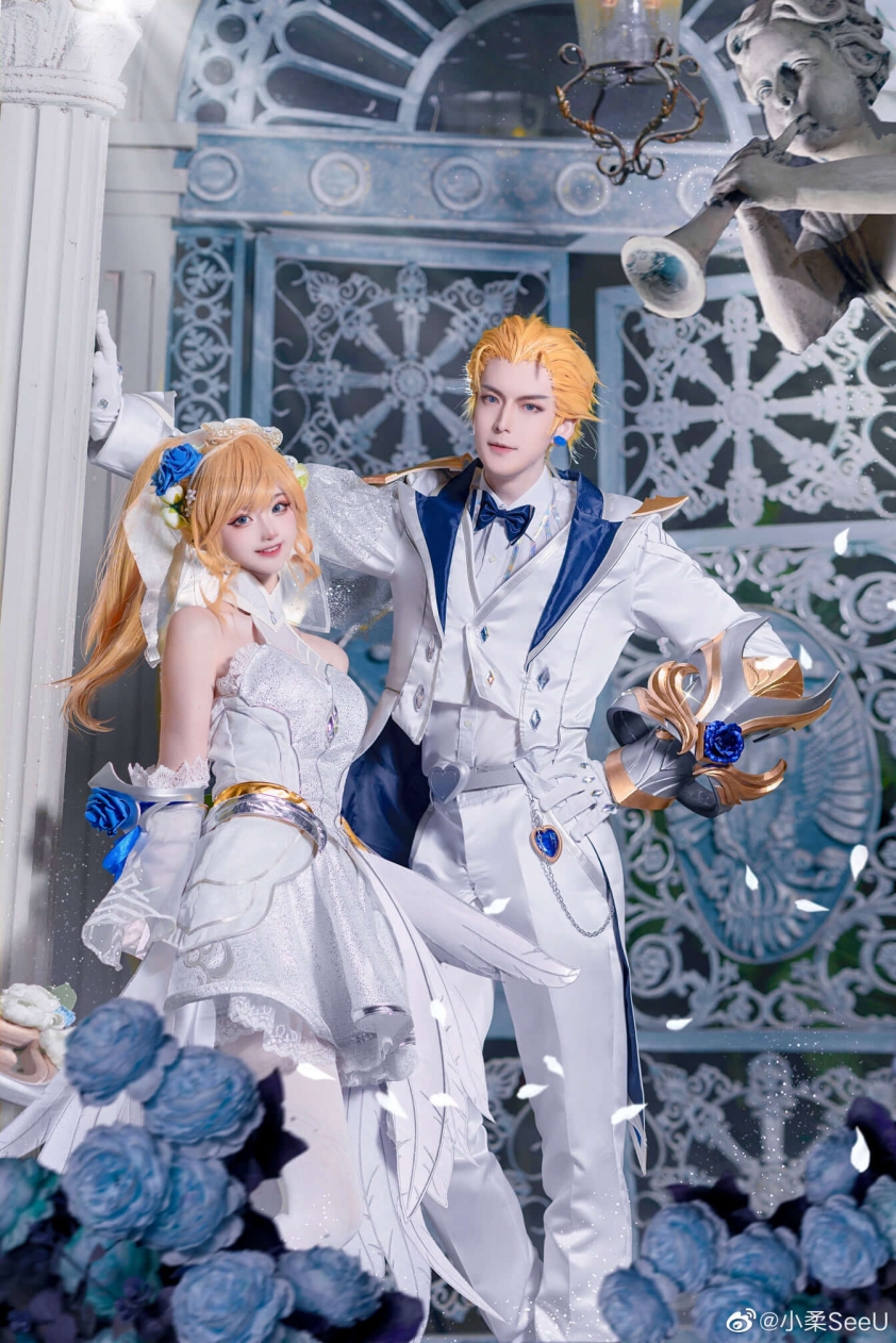 Ngắm màn cosplay Lux Khiết Tinh Hồng Hoa trong LMHT: Tốc Chiến 105873