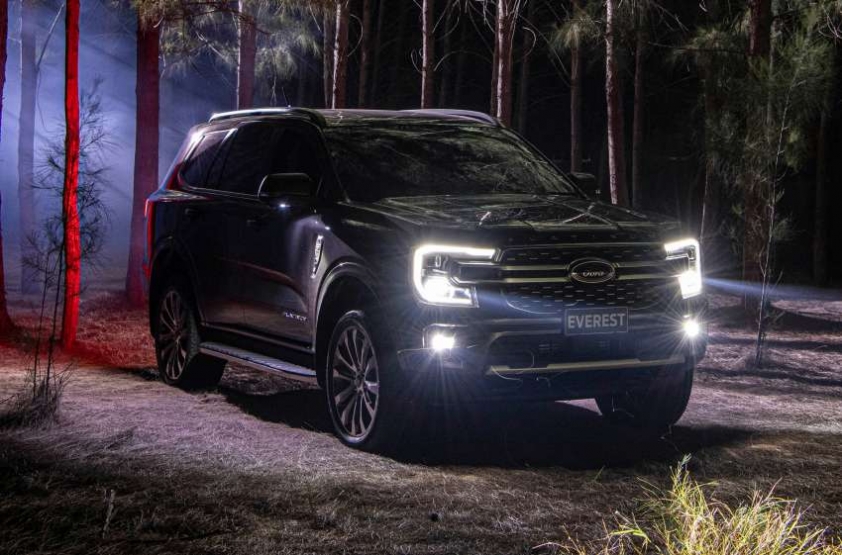 2023-ford-everest-platinum-08-850x561-16461201067441225404925