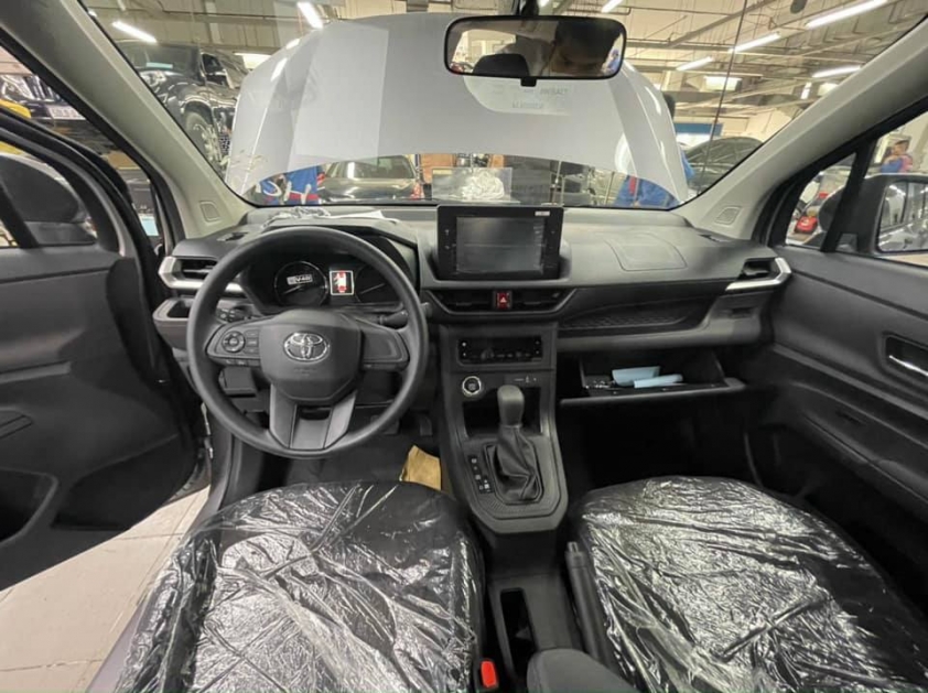 toyota-avanza-2022-ve-viet-nam-22-7-16469913704091926141803