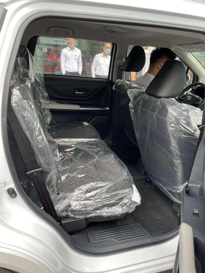 toyota-veloz-cross-2022-lo-them-anh-chup-tai-dai-l-7c59