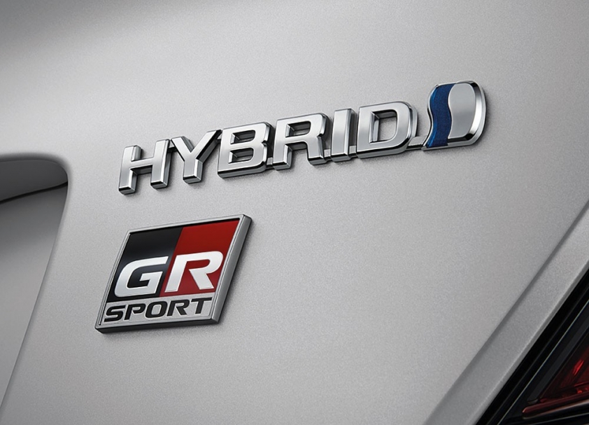 toyota-c-hr-gr-sport-2022-7-9c6d