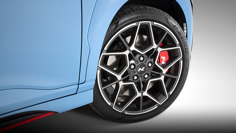 Hyundai_Kona_N_Performance_Brake-Package_800x450