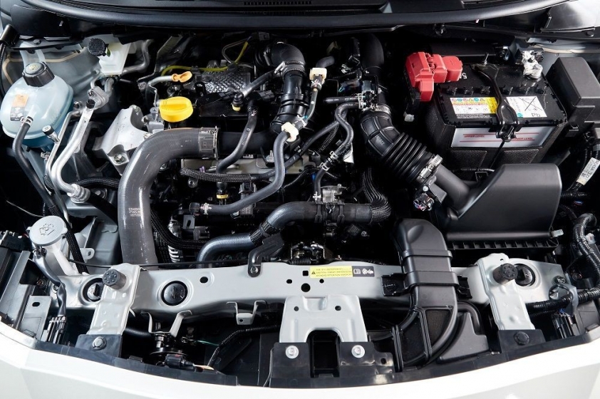 nissan-almera-2022-9-9248