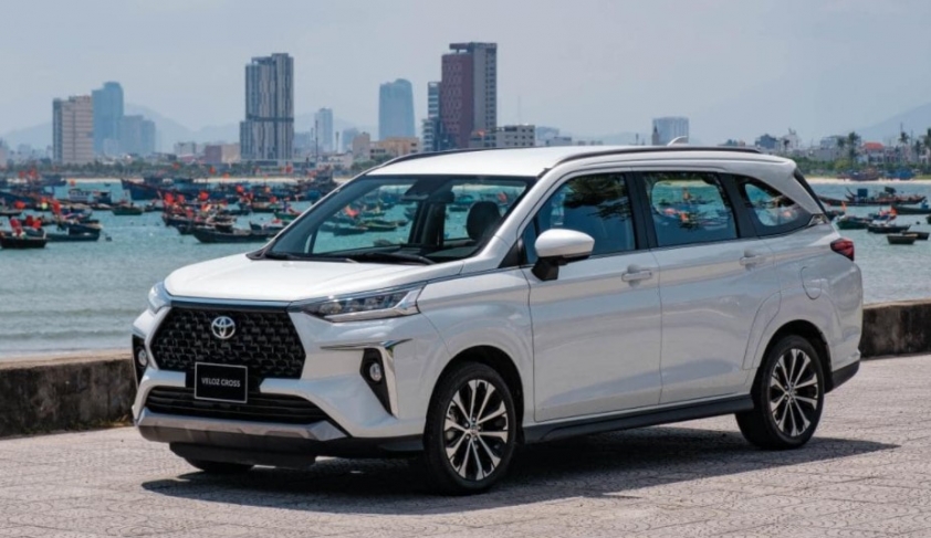 Toyota Veloz Cross