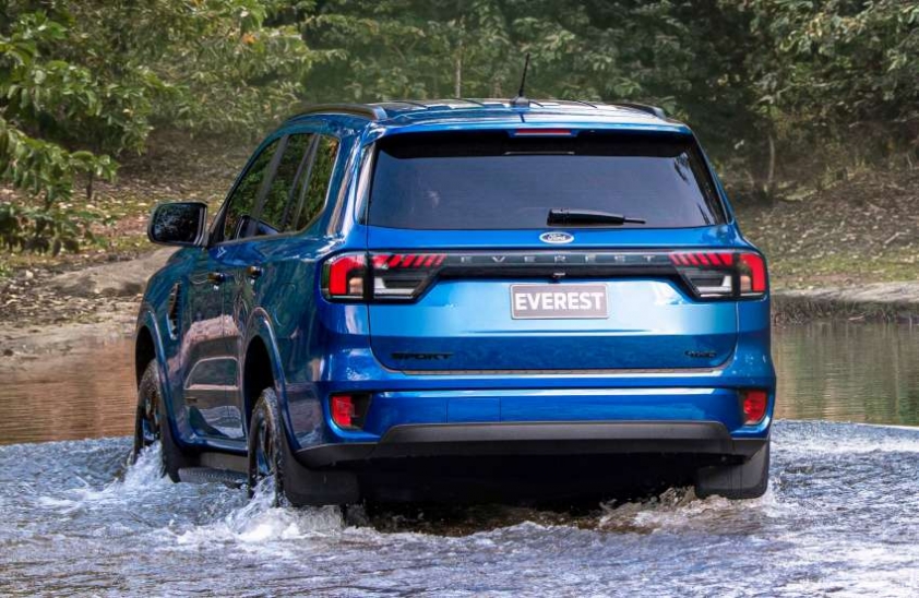 2023-ford-everest-sport-02-850x554-1646119752619767733796