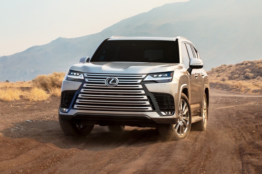 Cận cảnh 'xe chủ tịch' Lexus LX 600 2022 cập bến Việt Nam 123107