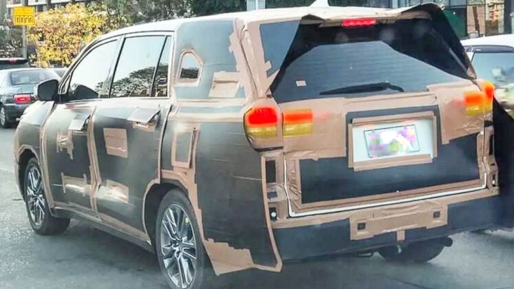 Toyota Innova thế hệ mới lộ ảnh chạy thử nghiệm, Mitsubishi Xpander sắp phải 'dè chừng' 123002