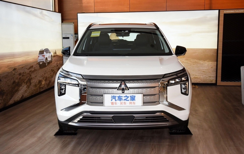 mitsubishi-airtrek-ev-2022-13-a926