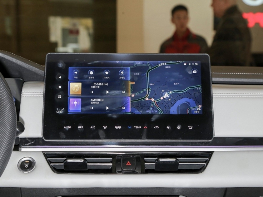 mitsubishi-airtrek-ev-2022-18-30cf