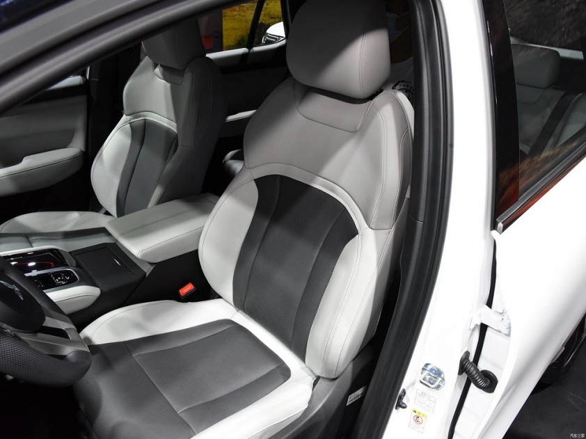 mitsubishi-airtrek-ev-2022-21-ae97